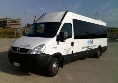 Agenzia/operatore Turistico Noleggio con conducente Shuttle Service